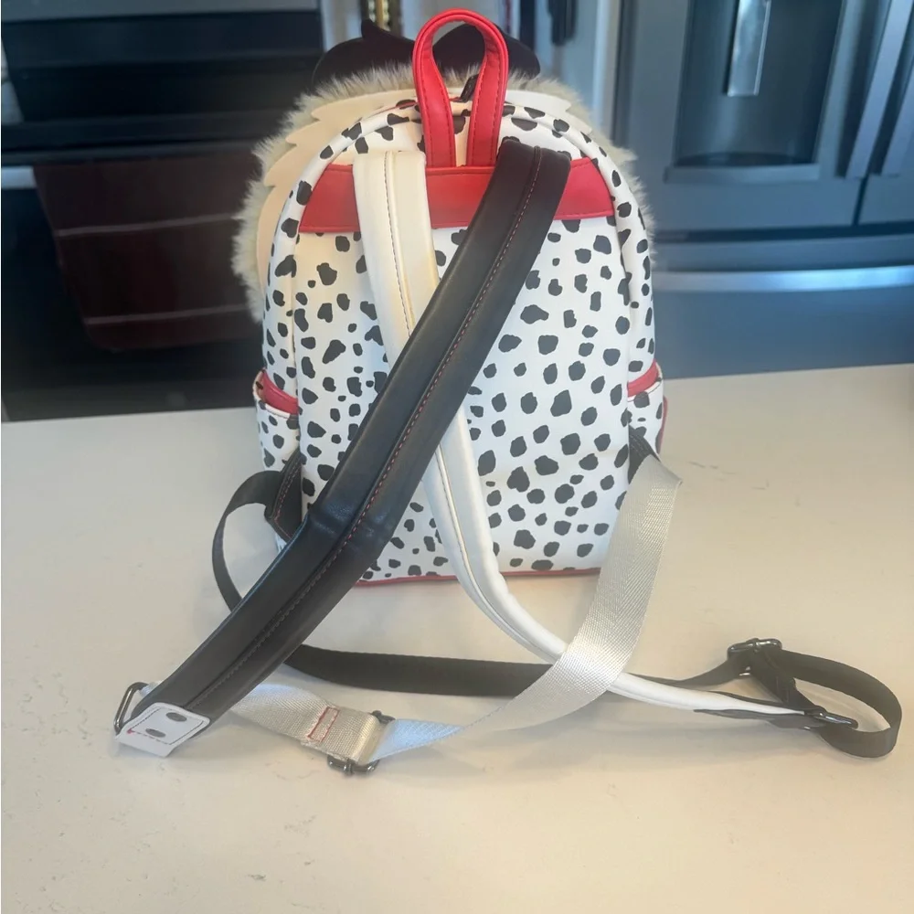 Loungefly Cruella De Vil Backpack - Black, White, Red - Picture 3 of 3